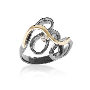 Luksuriøs ring med guld og brillant